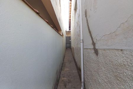 Casa à venda com 400m², 3 quartos e 3 vagas Casa à venda com 400m², 3 quartos e 3 vagasCorredor