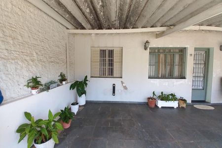Casa à venda com 400m², 3 quartos e 3 vagas Casa à venda com 400m², 3 quartos e 3 vagasGaragem