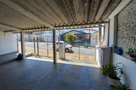 Casa à venda com 400m², 3 quartos e 3 vagas Casa à venda com 400m², 3 quartos e 3 vagasVista do Quarto 1