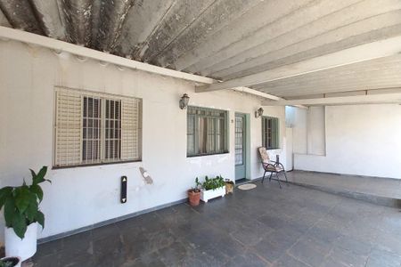 Casa à venda com 400m², 3 quartos e 3 vagas Casa à venda com 400m², 3 quartos e 3 vagasFachada do Prédio