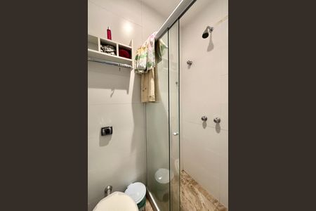 Apartamento à venda com 86m², 2 quartos e sem vagaÁrea de serviço - banheiro