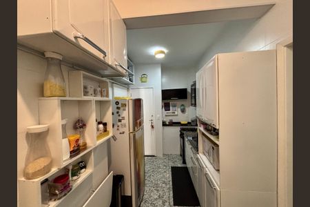 Apartamento à venda com 86m², 2 quartos e sem vagaCozinha