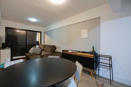 Apartamento à venda com 48m², 2 quartos e 1 vaga Apartamento à venda com 48m², 2 quartos e 1 vagaSala