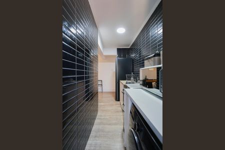 Apartamento à venda com 48m², 2 quartos e 1 vaga Apartamento à venda com 48m², 2 quartos e 1 vagaCozinha e área de serviço