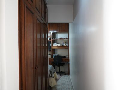 Corredor de casa à venda com 3 quartos, 125m² em Água Rasa, São Paulo