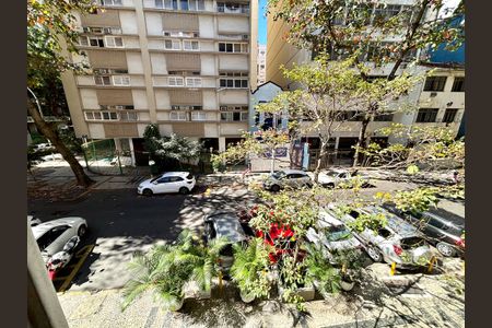 Vista da Sala de apartamento à venda com 3 quartos, 136m² em Copacabana, Rio de Janeiro