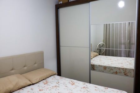 Quarto 1 de casa para alugar com 3 quartos, 125m² em Parque Continental, São Paulo