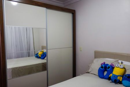 Casa à venda com 125m², 3 quartos e 3 vagas Casa à venda com 125m², 3 quartos e 3 vagasQuarto 2