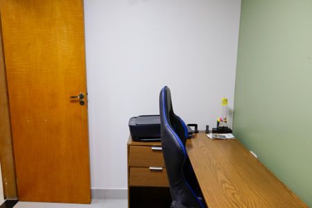 Casa à venda com 125m², 3 quartos e 3 vagas Casa à venda com 125m², 3 quartos e 3 vagasEscritório