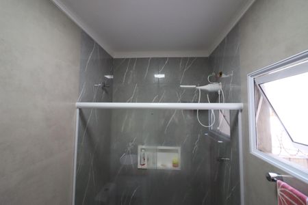 Casa à venda com 125m², 3 quartos e 3 vagasBanheiro 2