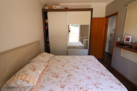 Casa à venda com 125m², 3 quartos e 3 vagasQuarto 2