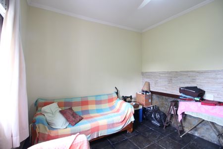 Casa de condomínio à venda com 144m², 3 quartos e 2 vagasQuarto 2