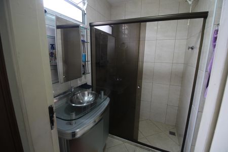 Casa de condomínio à venda com 144m², 3 quartos e 2 vagasQuarto 3 - Banheiro