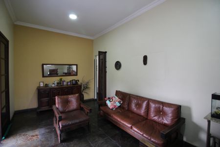 Casa de condomínio à venda com 144m², 3 quartos e 2 vagasSala