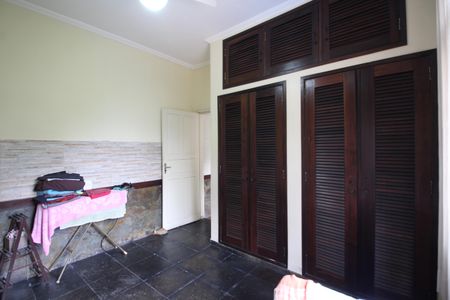 Casa de condomínio à venda com 144m², 3 quartos e 2 vagasQuarto 2