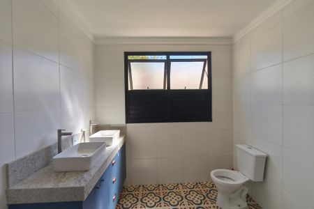 Apartamento à venda com 53m², 1 quarto e 1 vaga Apartamento à venda com 53m², 1 quarto e 1 vagaBanheiro da Suíte