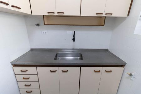 Apartamento para alugar com 75m², 2 quartos e 1 vaga Apartamento para alugar com 75m², 2 quartos e 1 vagaCozinha