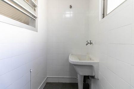 Apartamento para alugar com 75m², 2 quartos e 1 vaga Apartamento para alugar com 75m², 2 quartos e 1 vagaLavanderia