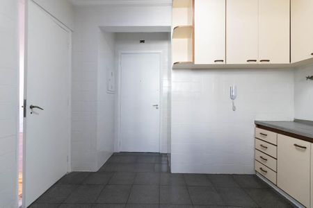 Apartamento para alugar com 75m², 2 quartos e 1 vaga Apartamento para alugar com 75m², 2 quartos e 1 vagaCozinha