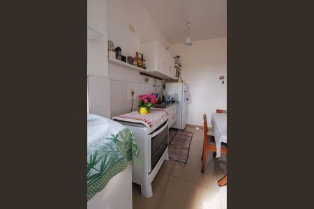 Cozinha e Área de Serviço de kitnet/studio para alugar com 1 quarto, 29m² em Vila São José, Taubaté