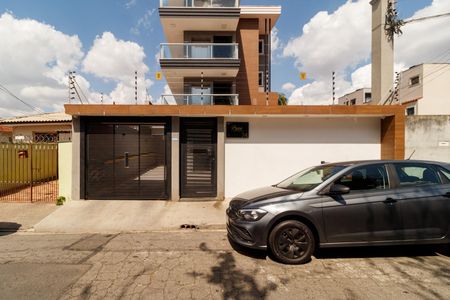 Apartamento para alugar com 42m², 2 quartos e 1 vaga Apartamento para alugar com 42m², 2 quartos e 1 vagaFachada