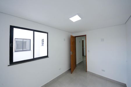 Quarto de kitnet/studio para alugar com 1 quarto, 22m² em Vila Paulo Silas, São Paulo