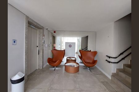 Apartamento à venda com 34m², 2 quartos e sem vagaÁrea comum