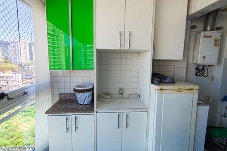 Apartamento para alugar com 73m², 3 quartos e 1 vaga Apartamento para alugar com 73m², 3 quartos e 1 vagaSala - varanda