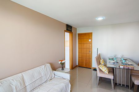 Sala de apartamento para alugar com 3 quartos, 73m² em Barra Olímpica, Rio de Janeiro
