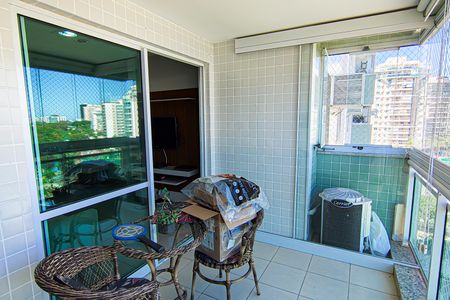 Sala - varanda de apartamento para alugar com 3 quartos, 73m² em Barra Olímpica, Rio de Janeiro