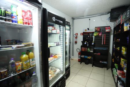 Apartamento para alugar com 46m², 2 quartos e 1 vagaMini Mercado