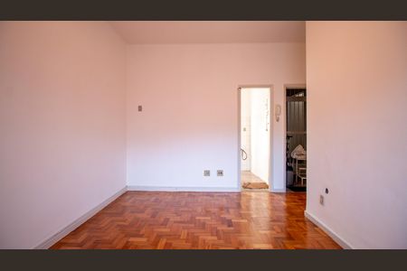 Sala de apartamento para alugar com 2 quartos, 50m² em Rio Comprido, Rio de Janeiro