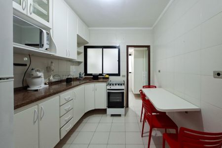 Apartamento para alugar com 90m², 2 quartos e 1 vagaCozinha