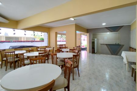 Apartamento para alugar com 90m², 2 quartos e 1 vagaÁrea comum - Salão de festas