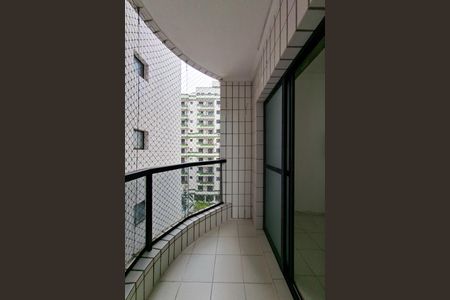 Apartamento para alugar com 90m², 2 quartos e 1 vagaSacada