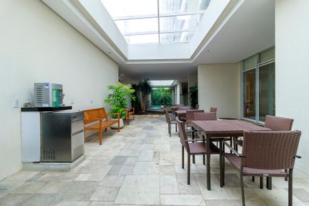 Apartamento à venda com 51m², 1 quarto e 1 vaga Apartamento à venda com 51m², 1 quarto e 1 vagaBar Piscina