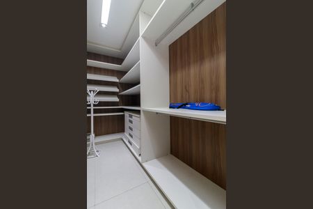Apartamento à venda com 51m², 1 quarto e 1 vaga Apartamento à venda com 51m², 1 quarto e 1 vagaSuíte - Closet