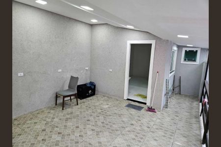 Casa para alugar com 145m², 4 quartos e 3 vagas