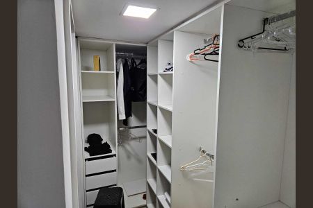 Casa para alugar com 145m², 4 quartos e 3 vagas