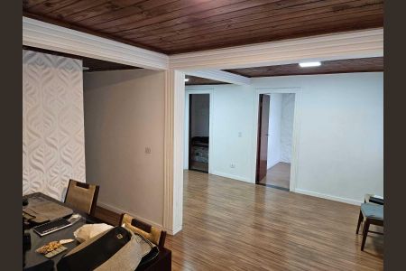 Casa para alugar com 145m², 4 quartos e 3 vagas