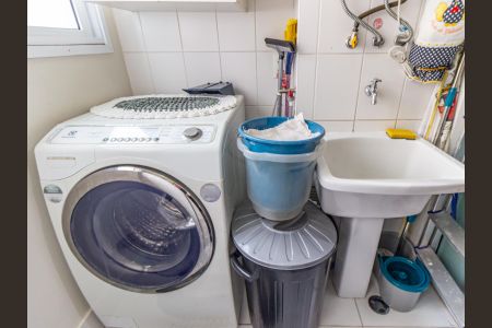 Apartamento para alugar com 82m², 3 quartos e 1 vagaÁrea de Serviço