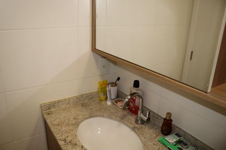 Apartamento à venda com 28m², 1 quarto e sem vagaBanheiro