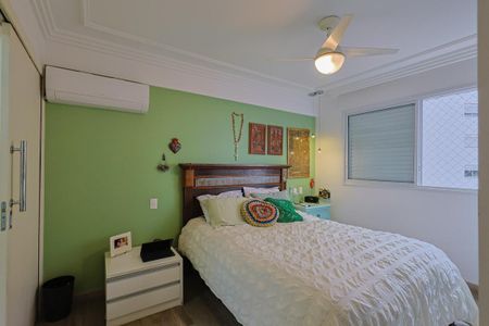 Apartamento à venda com 227m², 4 quartos e 3 vagas Apartamento à venda com 227m², 4 quartos e 3 vagasSuíte