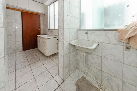 Apartamento à venda com 68m², 3 quartos e 1 vaga Apartamento à venda com 68m², 3 quartos e 1 vagaÁrea de serviço