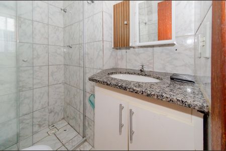 Apartamento à venda com 68m², 3 quartos e 1 vaga Apartamento à venda com 68m², 3 quartos e 1 vagaBanheiro social