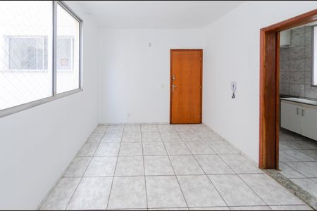 Sala de apartamento à venda com 3 quartos, 68m² em Nova Granada, Belo Horizonte