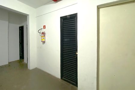 Apartamento à venda com 274m², 4 quartos e 3 vagas Apartamento à venda com 274m², 4 quartos e 3 vagasBox de depósito