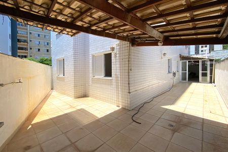 Apartamento à venda com 274m², 4 quartos e 3 vagas Apartamento à venda com 274m², 4 quartos e 3 vagasVaranda coberta