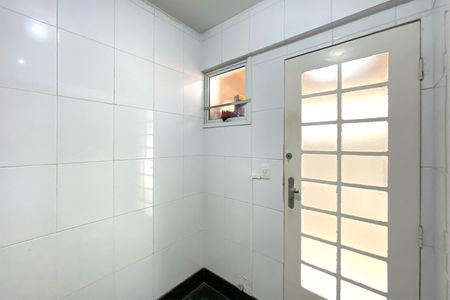 Apartamento à venda com 274m², 4 quartos e 3 vagas Apartamento à venda com 274m², 4 quartos e 3 vagasÁrea de Serviço