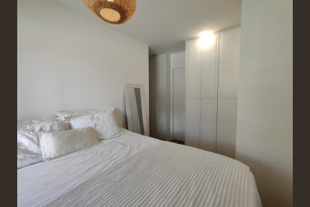 Apartamento à venda com 90m², 3 quartos e 2 vagasSuíte